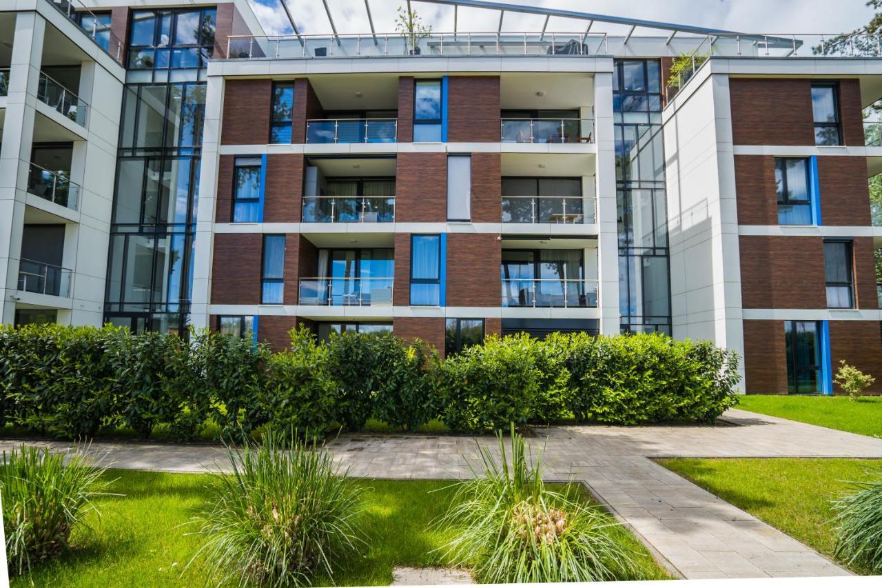 Mf Port Azur Wellness Apartments Siofok Bagian luar foto