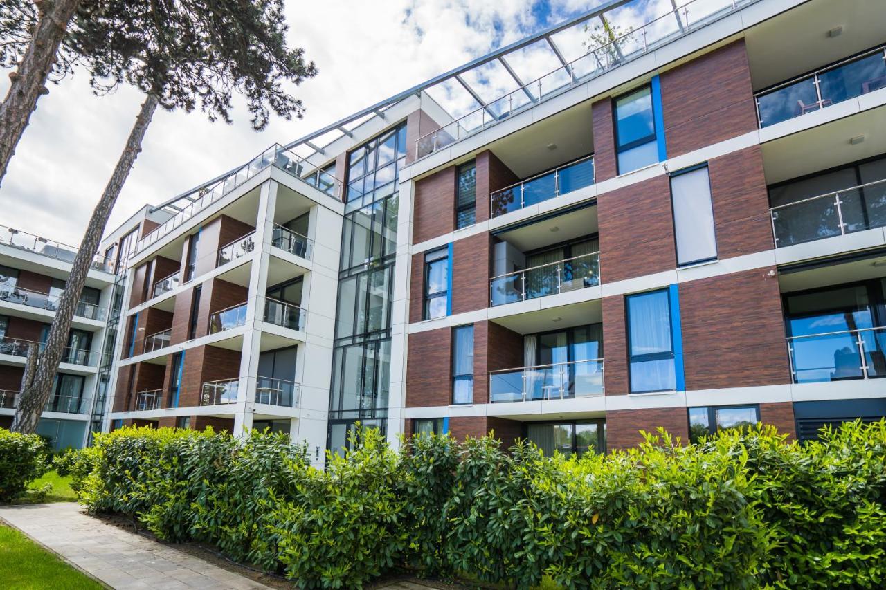 Mf Port Azur Wellness Apartments Siofok Bagian luar foto