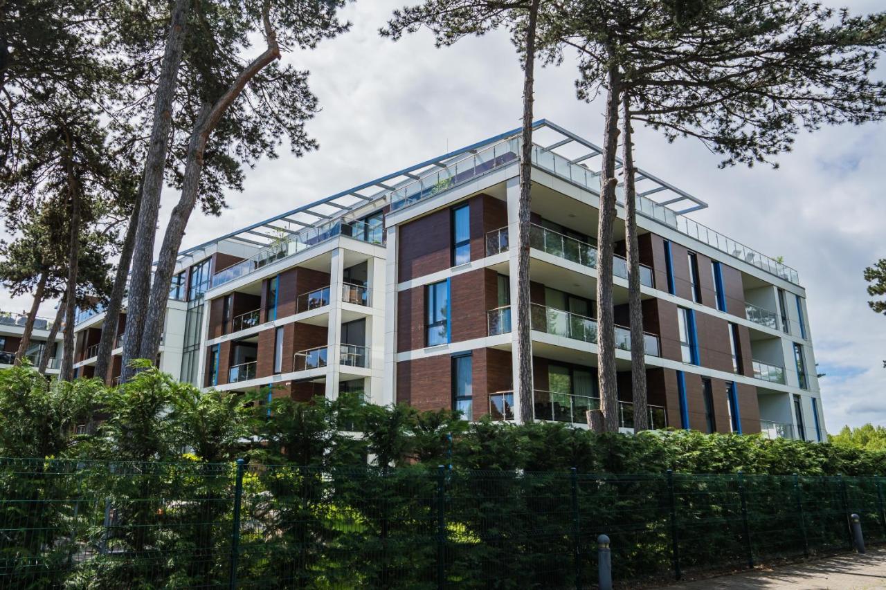 Mf Port Azur Wellness Apartments Siofok Bagian luar foto
